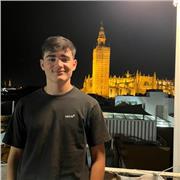 Soy actual estudiante pero pagino dar clases para sacarme un extra, puedo dar las clases online si lo prefiriese